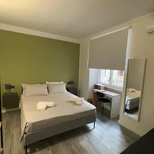 https://this-must-be-the-place-guesthouse.it-romehotels.com