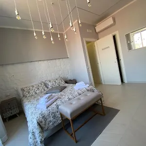 https://spider-rooms.hotels-amalfi.com