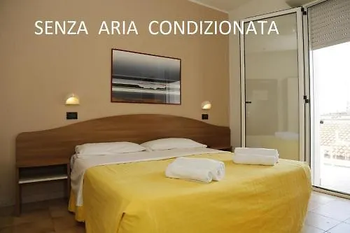 Hotel Villa Dina Rimini 3*,  Italy