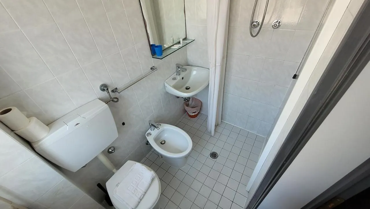 Hotel Villa Dina Rímini Italia
